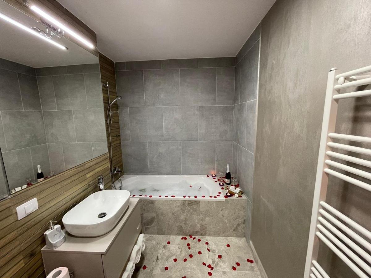 Apartamente Lux Sya Residence Braşov Dış mekan fotoğraf